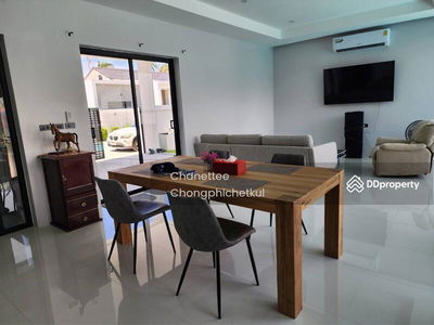 For rent/let out Highly Pool Villa 2 Pool villa for rent, 3 bedrooms, 2 bathrooms, in Nong Pla Lai, Pattaya, Chon Buri., Thailand For rent/let out Highly Pool Villa 2 Pool villa for rent, 3 bedrooms, 2 bathrooms, in Nong Pla Lai, Pattaya, Chon Buri., Thailand
