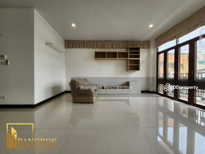 3 Bedroom Townhouse in Sukhumvit 71, Phra Khanong, Bangkok, Thailand 3 Bedroom Townhouse in Sukhumvit 71, Phra Khanong, Bangkok, Thailand