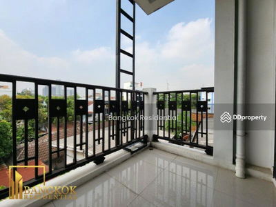 3 Bedroom Townhouse in Sukhumvit 71, Phra Khanong, Bangkok, Thailand 3 Bedroom Townhouse in Sukhumvit 71, Phra Khanong, Bangkok, Thailand