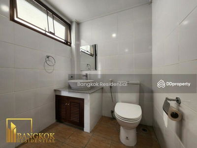 3 Bedroom Townhouse in Sukhumvit 71, Phra Khanong, Bangkok, Thailand 3 Bedroom Townhouse in Sukhumvit 71, Phra Khanong, Bangkok, Thailand