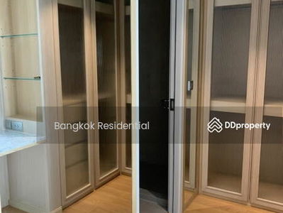 Supreme Legend Nanglinchi-Rama 3, Bangkok, Thailand Supreme Legend Nanglinchi-Rama 3, Bangkok, Thailand