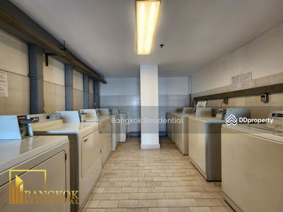 Lake Green, Bangkok, Thailand Lake Green, Bangkok, Thailand