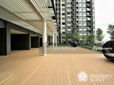 Life Asoke, Bangkok, Thailand Life Asoke, Bangkok, Thailand