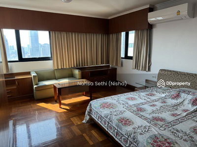 Sathorn Gardens, Bangkok, Thailand Sathorn Gardens, Bangkok, Thailand