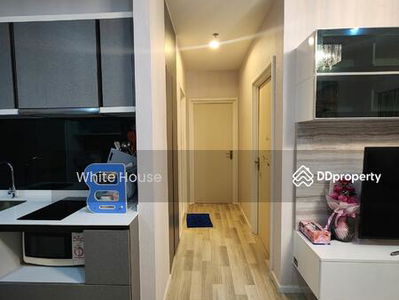 The Key Sathorn-Charoenraj, Bangkok, Thailand The Key Sathorn-Charoenraj, Bangkok, Thailand