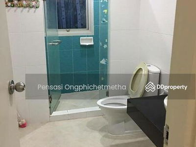 St. Louis Grand Terrace, Bangkok, Thailand St. Louis Grand Terrace, Bangkok, Thailand