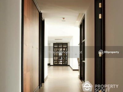 Raveevan Suites, Bangkok, Thailand Raveevan Suites, Bangkok, Thailand