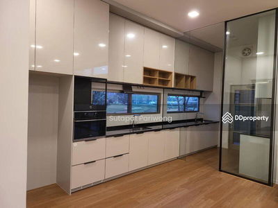 VIVE Rama 9, Bangkok, Thailand VIVE Rama 9, Bangkok, Thailand