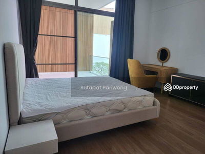 VIVE Rama 9, Bangkok, Thailand VIVE Rama 9, Bangkok, Thailand