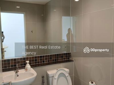 Town Avenue Merge Rattanatibet, Nonthaburi, Thailand Town Avenue Merge Rattanatibet, Nonthaburi, Thailand