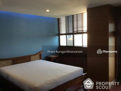 Supalai Place Sukhumvit 39, Bangkok, Thailand Supalai Place Sukhumvit 39, Bangkok, Thailand