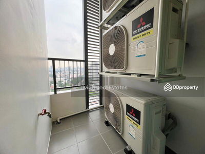 Metro Sky Prachachuen, Bangkok, Thailand Metro Sky Prachachuen, Bangkok, Thailand