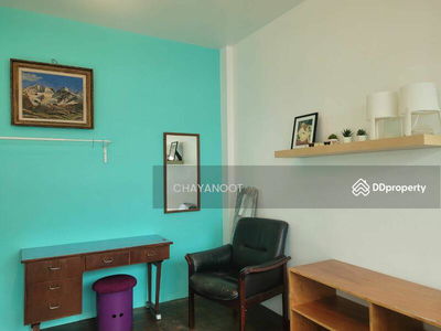 810 Soi Thararom 2, Khlong Tan Nuea Subdistrict, Watthana District, Bangkok, Bangkok, Thailand 810 Soi Thararom 2, Khlong Tan Nuea Subdistrict, Watthana District, Bangkok, Bangkok, Thailand