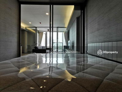 Siamese Exclusive Queens, Bangkok, Thailand Siamese Exclusive Queens, Bangkok, Thailand