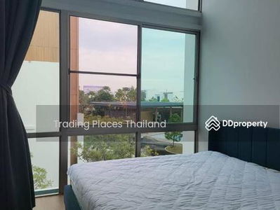 VIVE Rama 9, Bangkok, Thailand VIVE Rama 9, Bangkok, Thailand