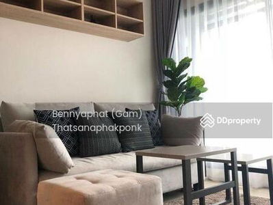 Life Sukhumvit 48, Bangkok, Thailand Life Sukhumvit 48, Bangkok, Thailand