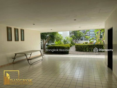 Oriental Towers, Bangkok, Thailand Oriental Towers, Bangkok, Thailand