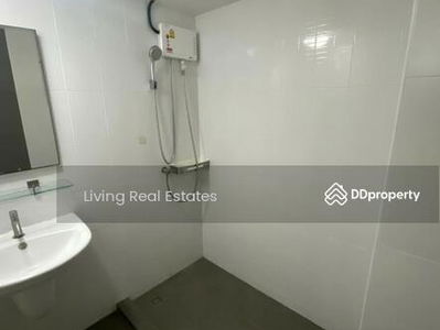 Condo U @ Huamak Station, Bangkok, Thailand Condo U @ Huamak Station, Bangkok, Thailand