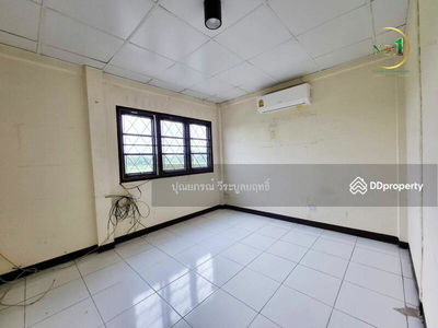 Chuan Chuen Village, Bang Khen, Bangkok, Thailand Chuan Chuen Village, Bang Khen, Bangkok, Thailand