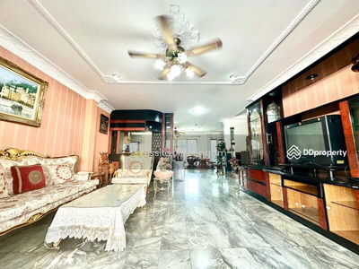 2-story detached house, Ling Chan location, 6 bedrooms, 4 bathrooms, area 120 sq m. DBH-R028, Bangkok., Thailand 2-story detached house, Ling Chan location, 6 bedrooms, 4 bathrooms, area 120 sq m. DBH-R028, Bangkok., Thailand