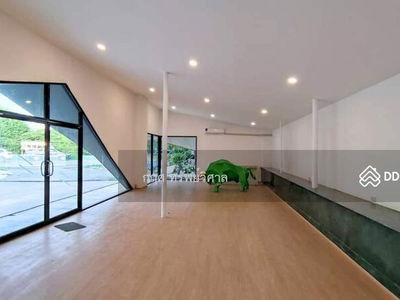 NS Tower Central City Bangna, Bangkok, Thailand NS Tower Central City Bangna, Bangkok, Thailand