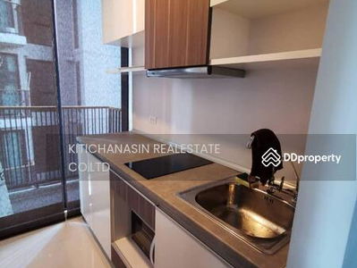 Zelle Rattanathibet, Nonthaburi, Thailand Zelle Rattanathibet, Nonthaburi, Thailand