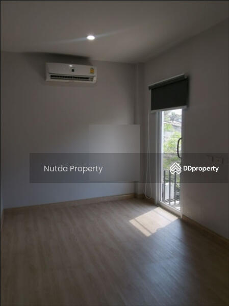 House Prachachuen, Bangkok, Thailand House Prachachuen, Bangkok, Thailand