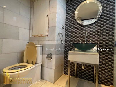 Supalai Place Sukhumvit 39, Bangkok, Thailand Supalai Place Sukhumvit 39, Bangkok, Thailand