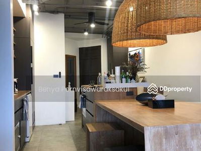 NS Tower Central City Bangna, Bangkok, Thailand NS Tower Central City Bangna, Bangkok, Thailand