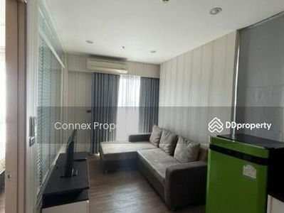 Fuse Sathorn-Taksin, Bangkok, Thailand Fuse Sathorn-Taksin, Bangkok, Thailand