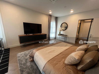 Nantawan Rama 9 New Krungthepkreetha, Bangkok, Thailand Nantawan Rama 9 New Krungthepkreetha, Bangkok, Thailand