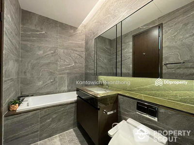 The Esse Sukhumvit 36, Bangkok, Thailand The Esse Sukhumvit 36, Bangkok, Thailand