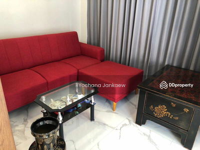 House 4-bed for rent at Sukhumvit, Bangkok, Thailand House 4-bed for rent at Sukhumvit, Bangkok, Thailand