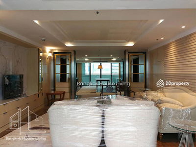 Insaf Tower, Bangkok, Thailand Insaf Tower, Bangkok, Thailand