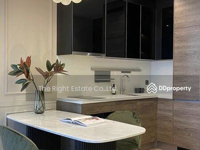 Muniq Langsuan, Bangkok, Thailand Muniq Langsuan, Bangkok, Thailand