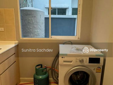 Baan Klang Muang Sathorn - Taksin2, Bangkok, Thailand Baan Klang Muang Sathorn - Taksin2, Bangkok, Thailand