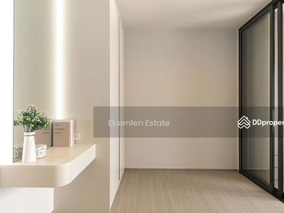 Life Sathorn Sierra, Bangkok, Thailand Life Sathorn Sierra, Bangkok, Thailand