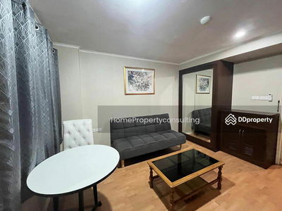 Lumpini Ville Cultural Center, Bangkok, Thailand Lumpini Ville Cultural Center, Bangkok, Thailand