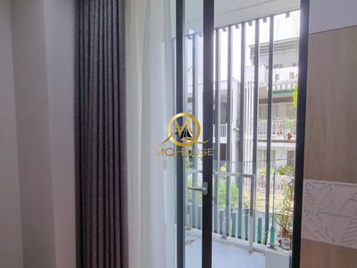 Le Van Sy Street, Vietnam  Le Van Sy Street, Vietnam