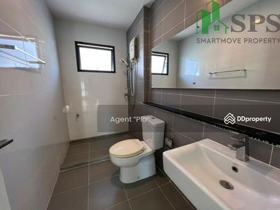 Manthana Ramintra - Wongwean, Bangkok, Thailand Manthana Ramintra - Wongwean, Bangkok, Thailand