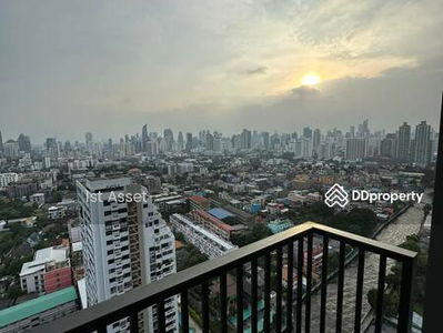 The Base Petchaburi-Thonglor, Bangkok, Thailand The Base Petchaburi-Thonglor, Bangkok, Thailand