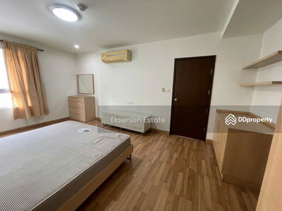 Y.O. Place, Bangkok, Thailand Y.O. Place, Bangkok, Thailand