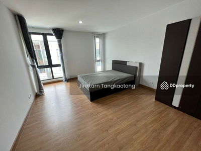 Don Mueang, Songprapha Road, Bangkok, Thailand Don Mueang, Songprapha Road, Bangkok, Thailand