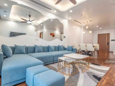 Hoàng Cầu Skyline, Vietnam  Hoàng Cầu Skyline, Vietnam