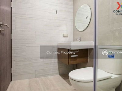 The Teak Sukhumvit 39 : The Teak Sukhumvit 39, Bangkok, Thailand The Teak Sukhumvit 39 : The Teak Sukhumvit 39, Bangkok, Thailand