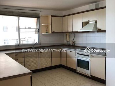 Sathorn Park Place, Bangkok, Thailand Sathorn Park Place, Bangkok, Thailand