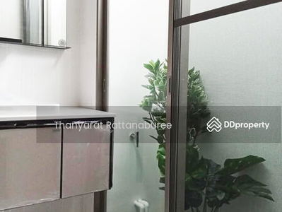 VIVE Rama 9, Bangkok, Thailand VIVE Rama 9, Bangkok, Thailand