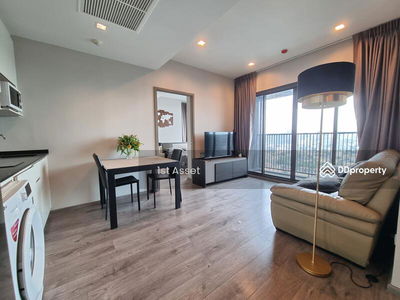 Whizdom Avenue Ratchada-Ladprao, Bangkok, Thailand Whizdom Avenue Ratchada-Ladprao, Bangkok, Thailand