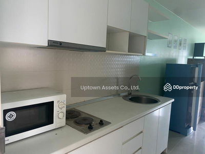 The Lake Kallapraphruk – Wutthakat, Bangkok, Thailand The Lake Kallapraphruk – Wutthakat, Bangkok, Thailand