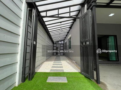 The Connect UP 3 Ladprao 126, Bangkok, Thailand The Connect UP 3 Ladprao 126, Bangkok, Thailand